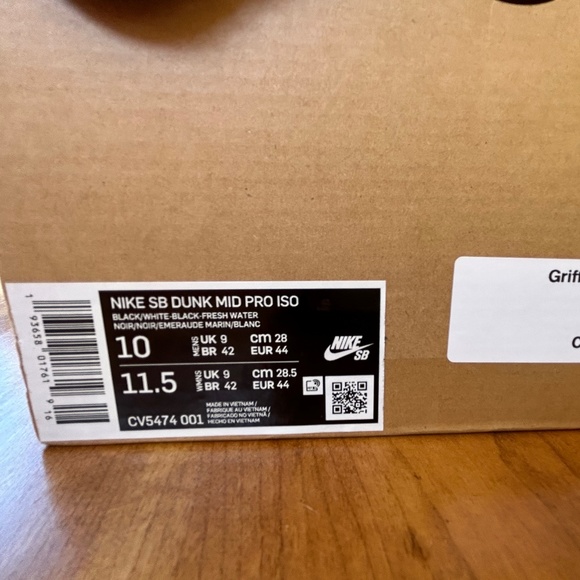 Nike Griffey SB Dunk Mid Black/ freshwater size 10